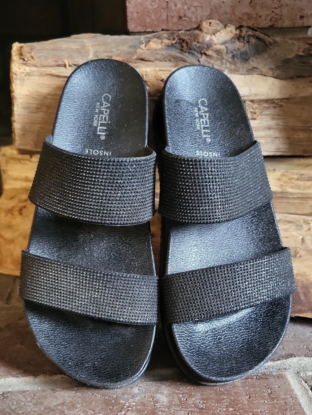 Capelli of New York Black Textured Slide Sandals